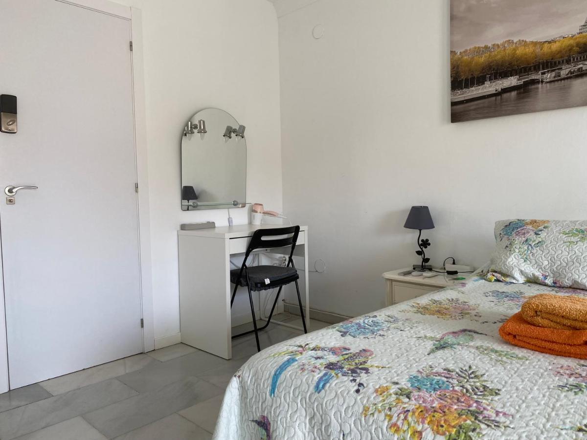 Malaga Centro Habitaciones Privada En Apartamento Compartidos المظهر الخارجي الصورة